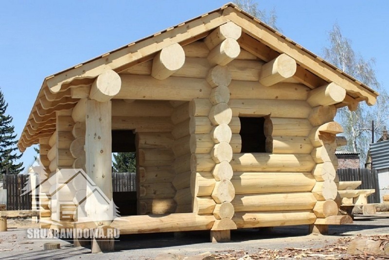Сруб бани 6x7