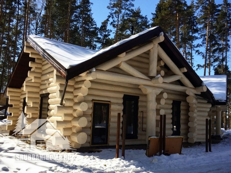 Сруб дома 7 на 7