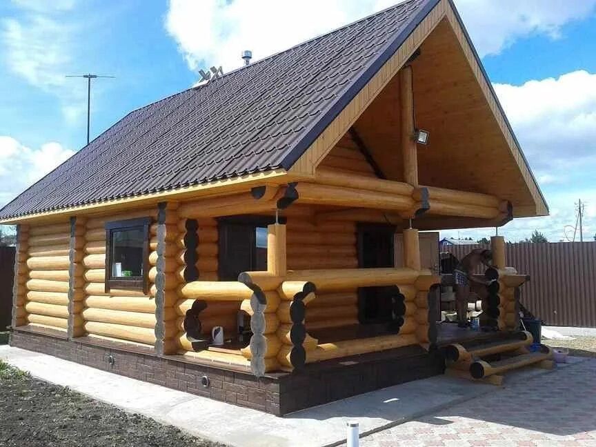 Сруб бани 4x7 с террасой